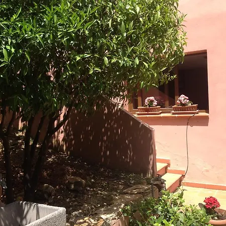 Il A Feriehus Chia